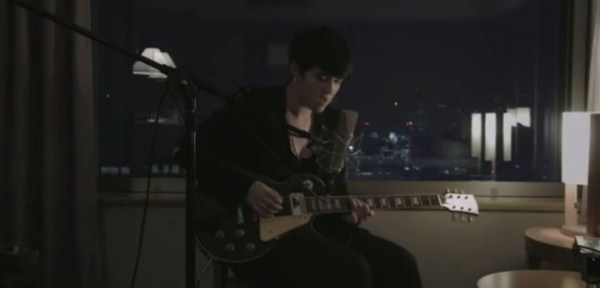 Vídeo: the xx toca “Angels” em quarto de hotel japonês